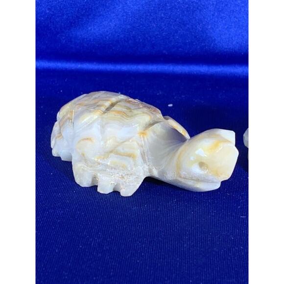 Pair of Hand Carved White and Tan Stone Turtles - Picture 7 of 8